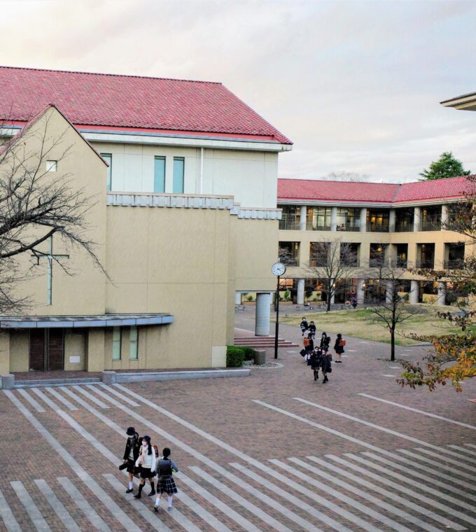 学びの先に、未来を描ける人に。